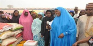 Gombe governor’s wife empowers 512 women, youths