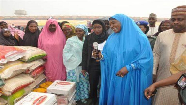 Gombe Governor’s Wife Empowers 512 Women, Youths   