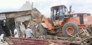 Many rendered homeless as FCTA demolishes illegal shanties, structures in Kuje