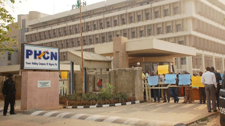 National Union of Electricity Employees Suspends Strike