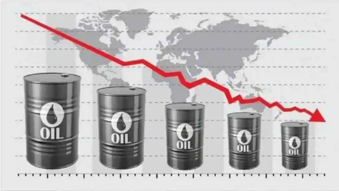 Oil Prices Decline as IEA Sees Demand Slowdown