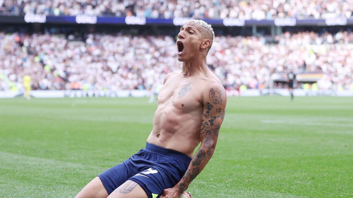 Richarlison’s late double earns Tottenham win over Marseille