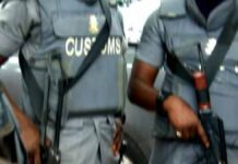 Customs Hands Over $54,330 Tramadol Bribe Money to EFCC