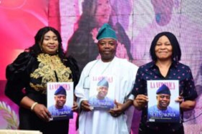 PINK Awards: Makinde Bags ‘Governor of The Year’ Award