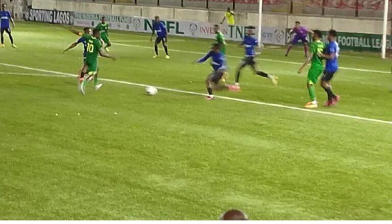 Excited Fans Mob Kano Pillars’ Ali Despite 0-3 Loss to Sporting Lagos FC
