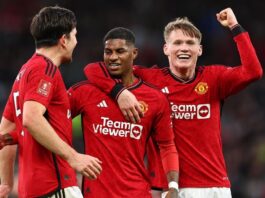 Manchester United Defeat Liverpool 4-3 to Keep Trophy Dreams Alive