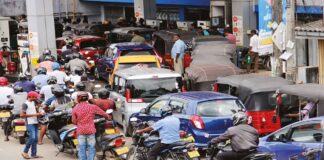 Fuel scarcity hinders economic activities in Onitsha