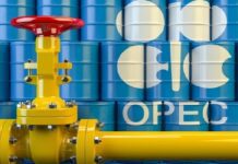Oil Prices Climb Ahead of OPEC Output Decision